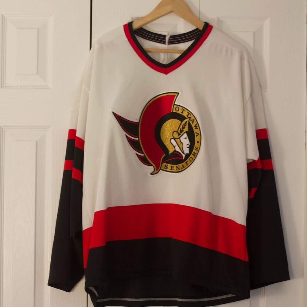 Vintage Ottawa Senators Hockey Jersey